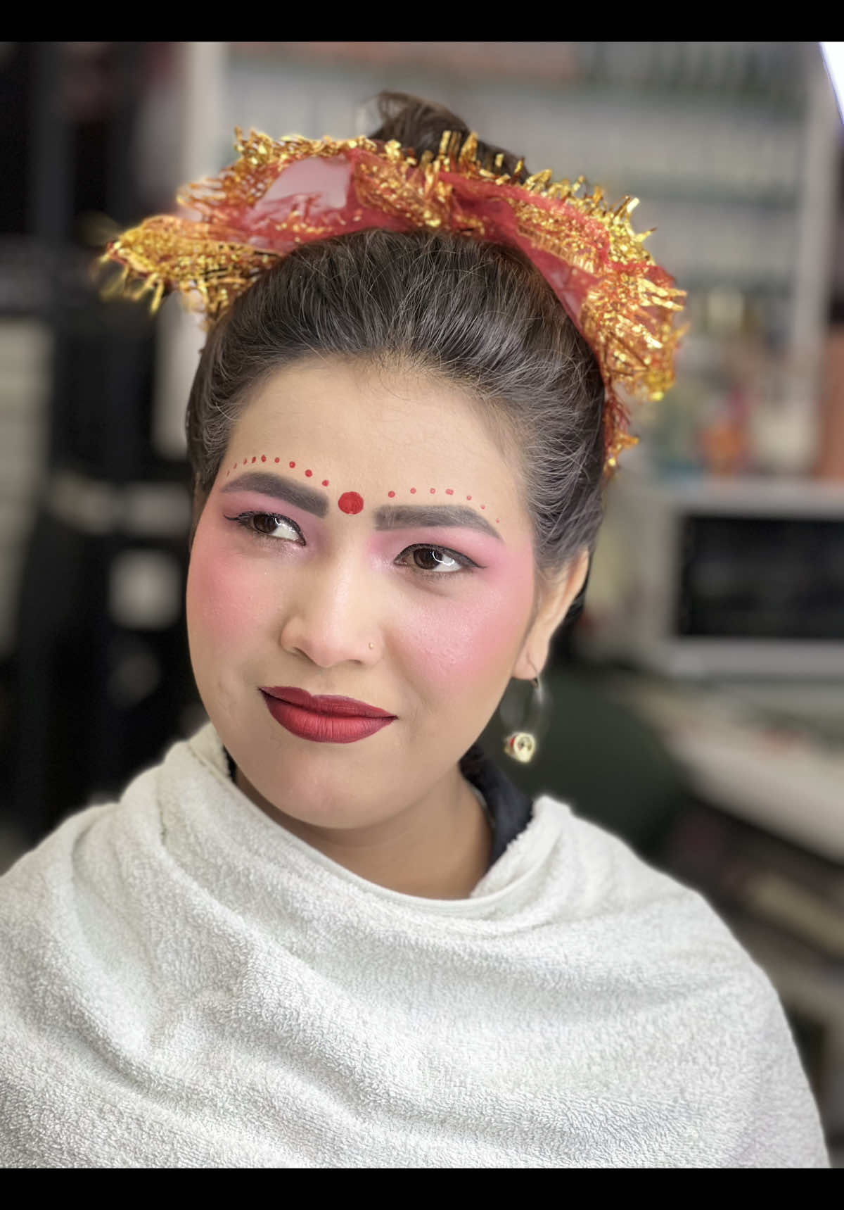 @Looks Salon Nepal