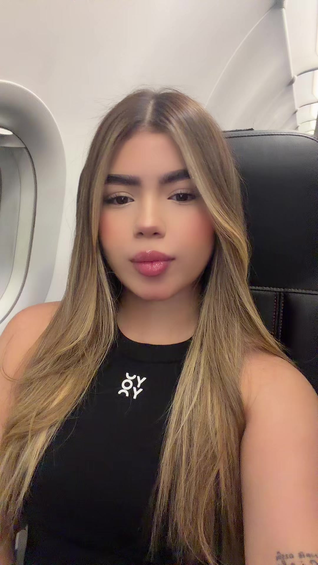 @𝒁𝒂𝒓𝒆𝒕𝒉🧿🍀