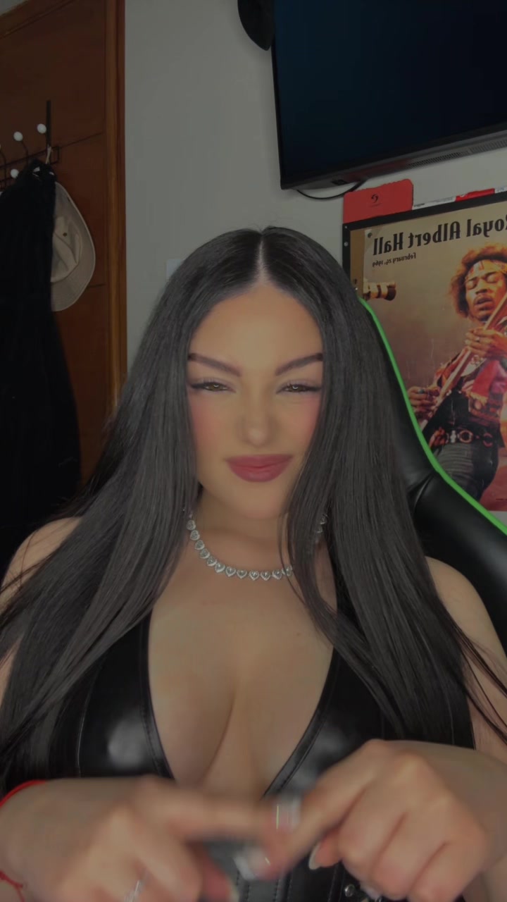@BbyCata👑