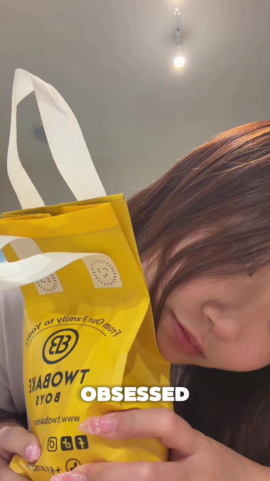 @Curatedbymiao