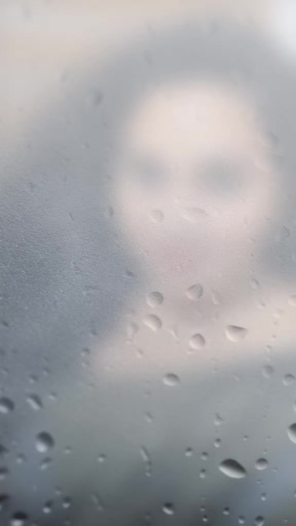 @)(সুমি চোীধুরী)(