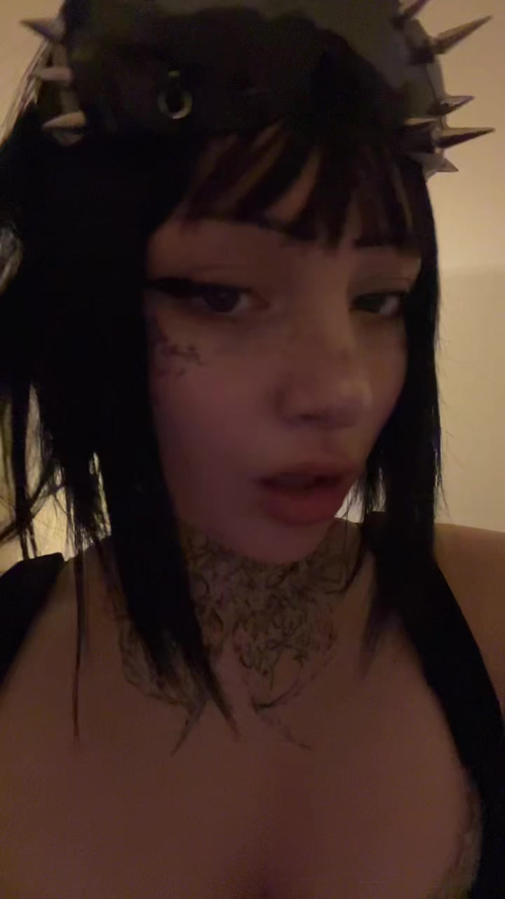 @Vaneeee