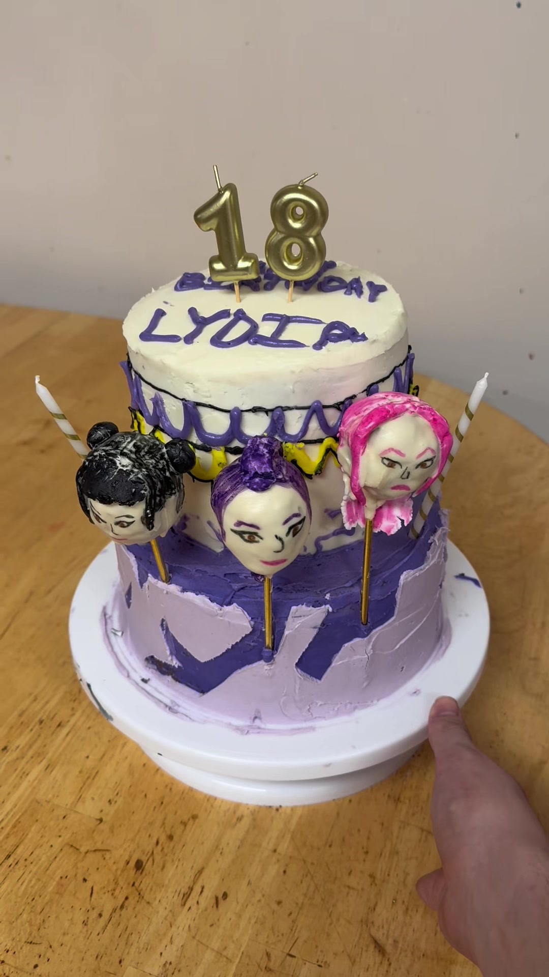 @Elyzabyth