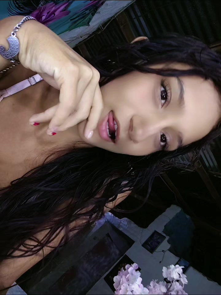@alejandra