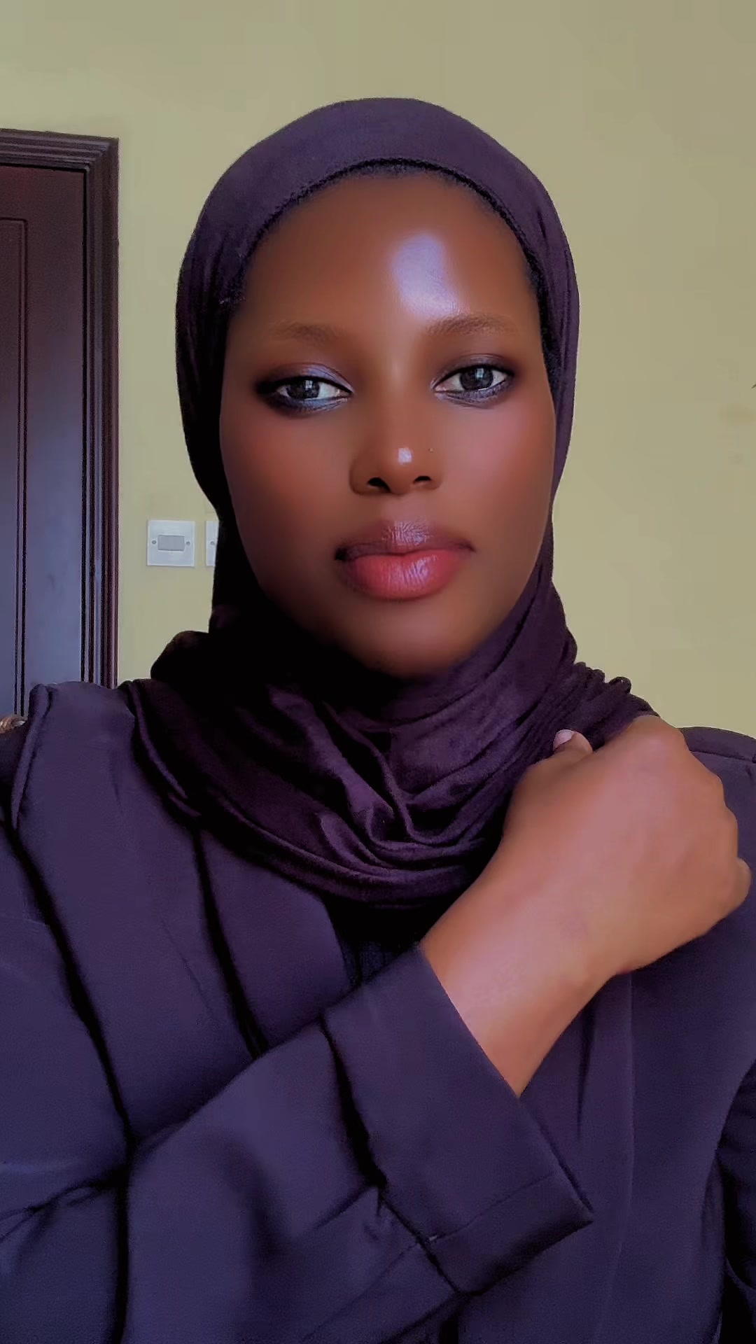 @Leah's fashion🇺🇬🇴🇲🇴🇲