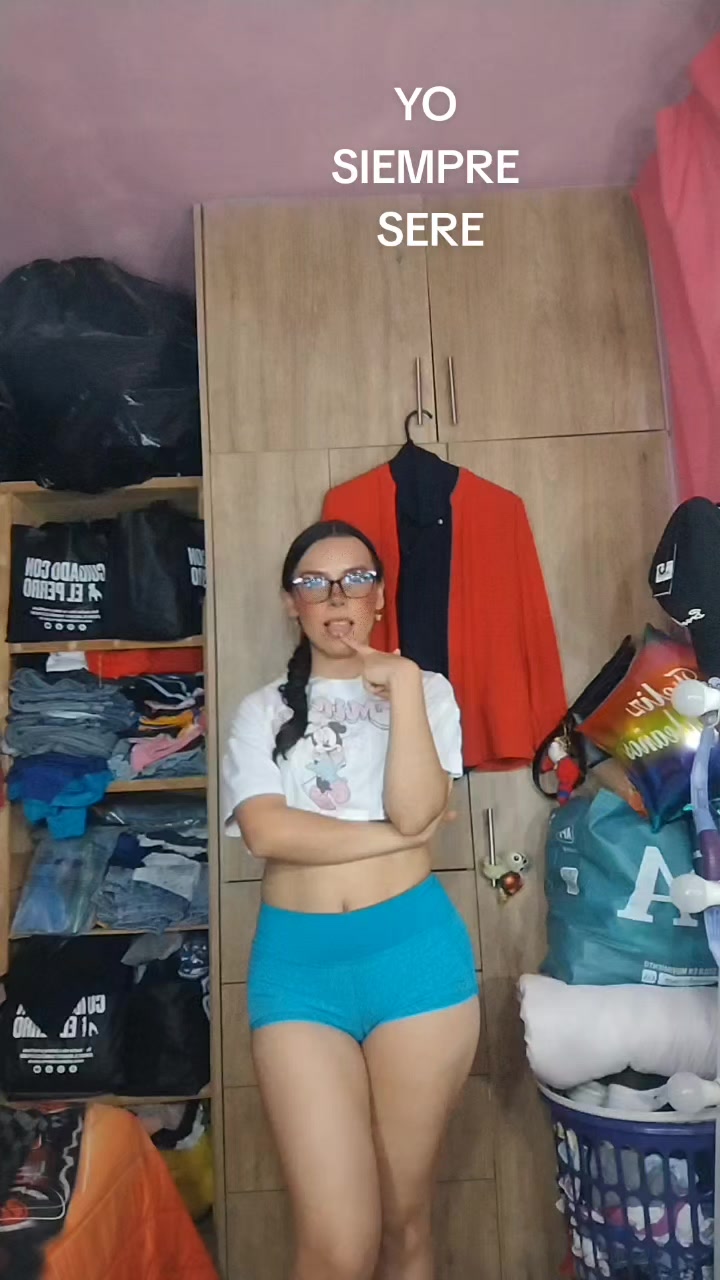 @Angie21.