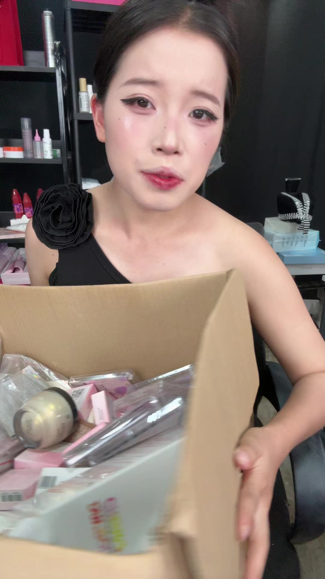 @Vàng Thị Solai