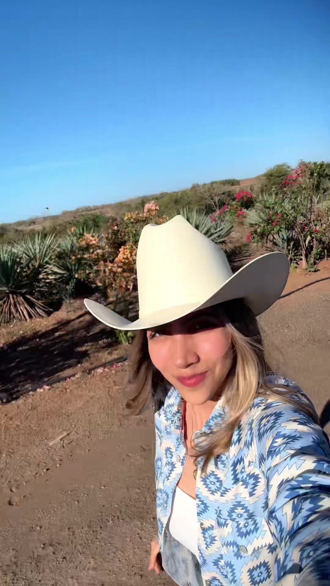 @KATIAVLOGS