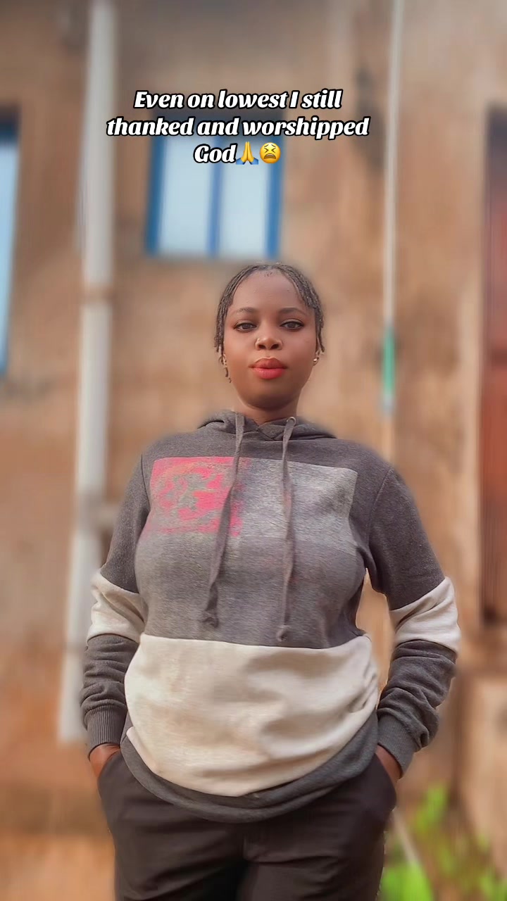 @Anikeade 🥰💕
