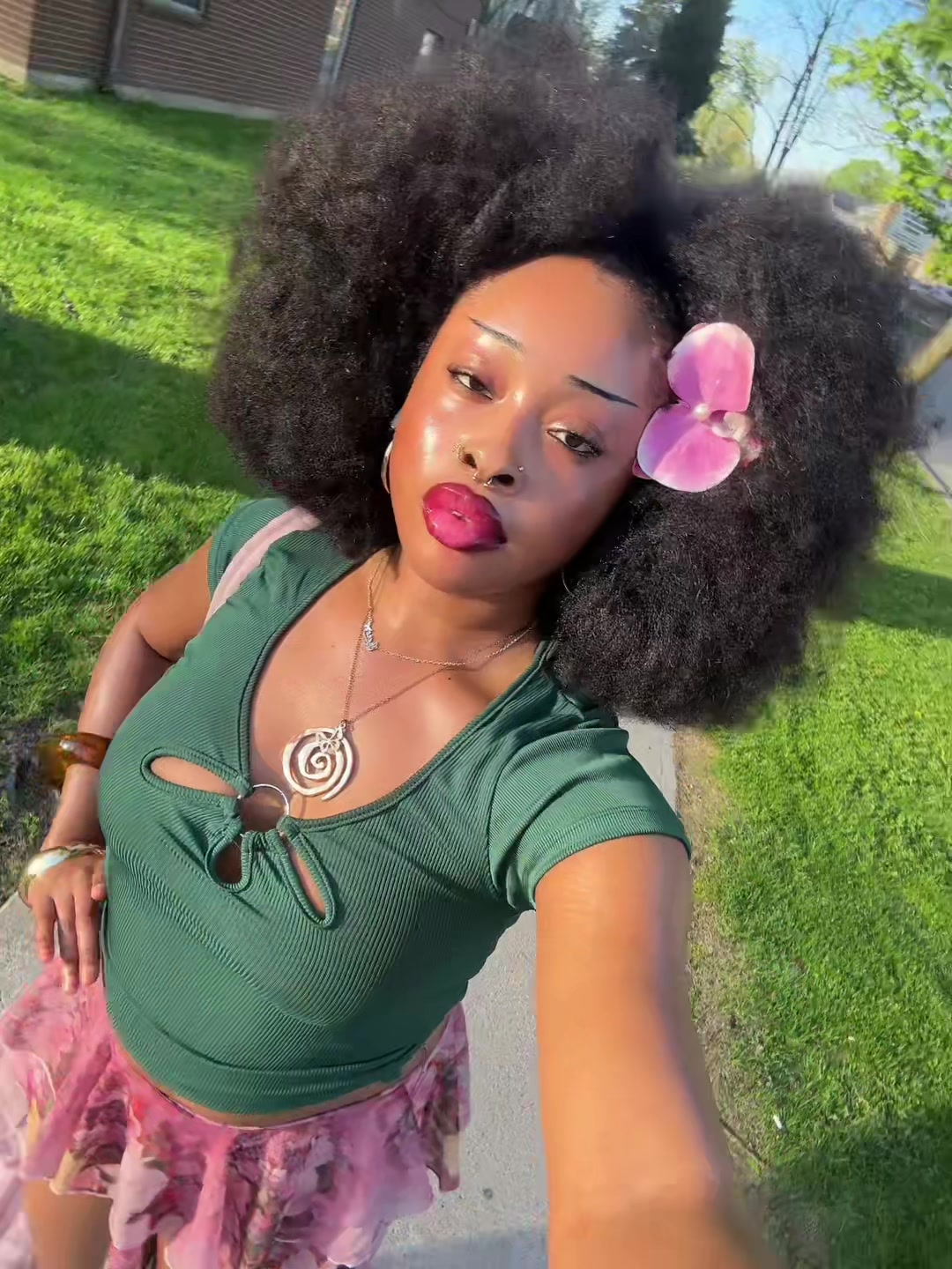 @the_girleexperience