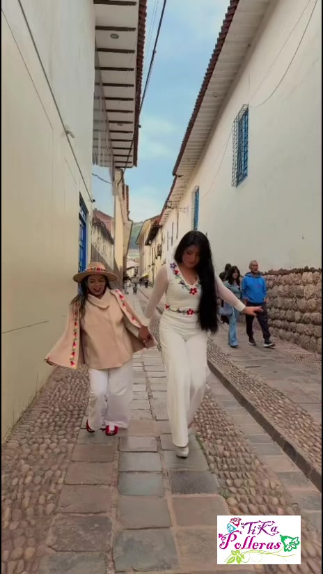 @tikapollerascusco