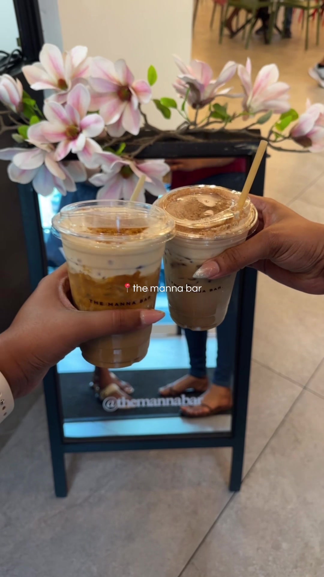 @Anisa ☾𖤓