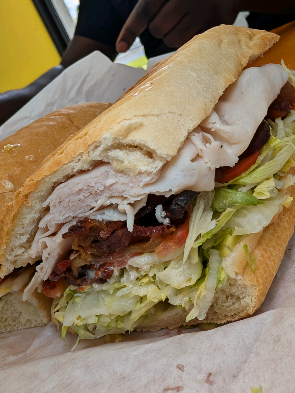 @Foodie Bros | Every1Eats