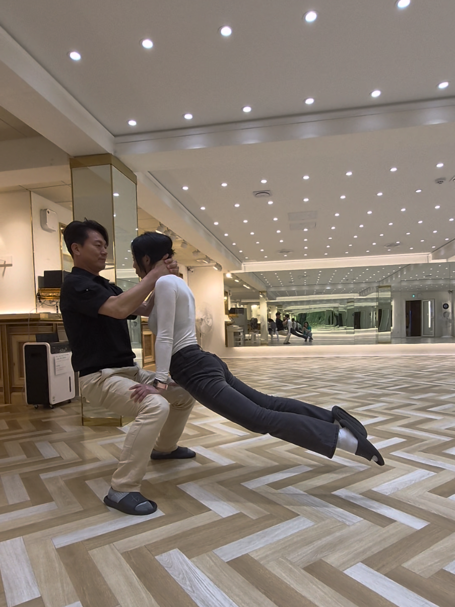 @๐๐๋๋์คโณ๏ธ