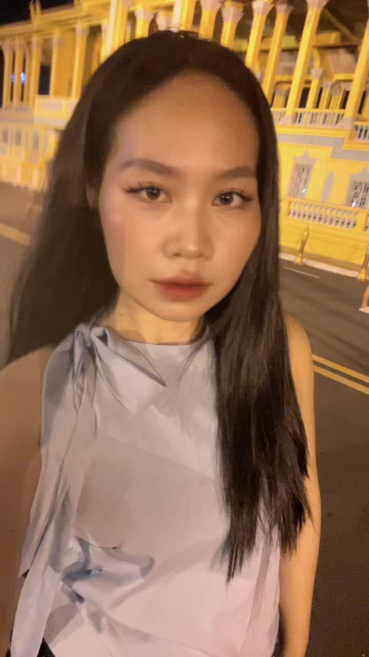 @Van