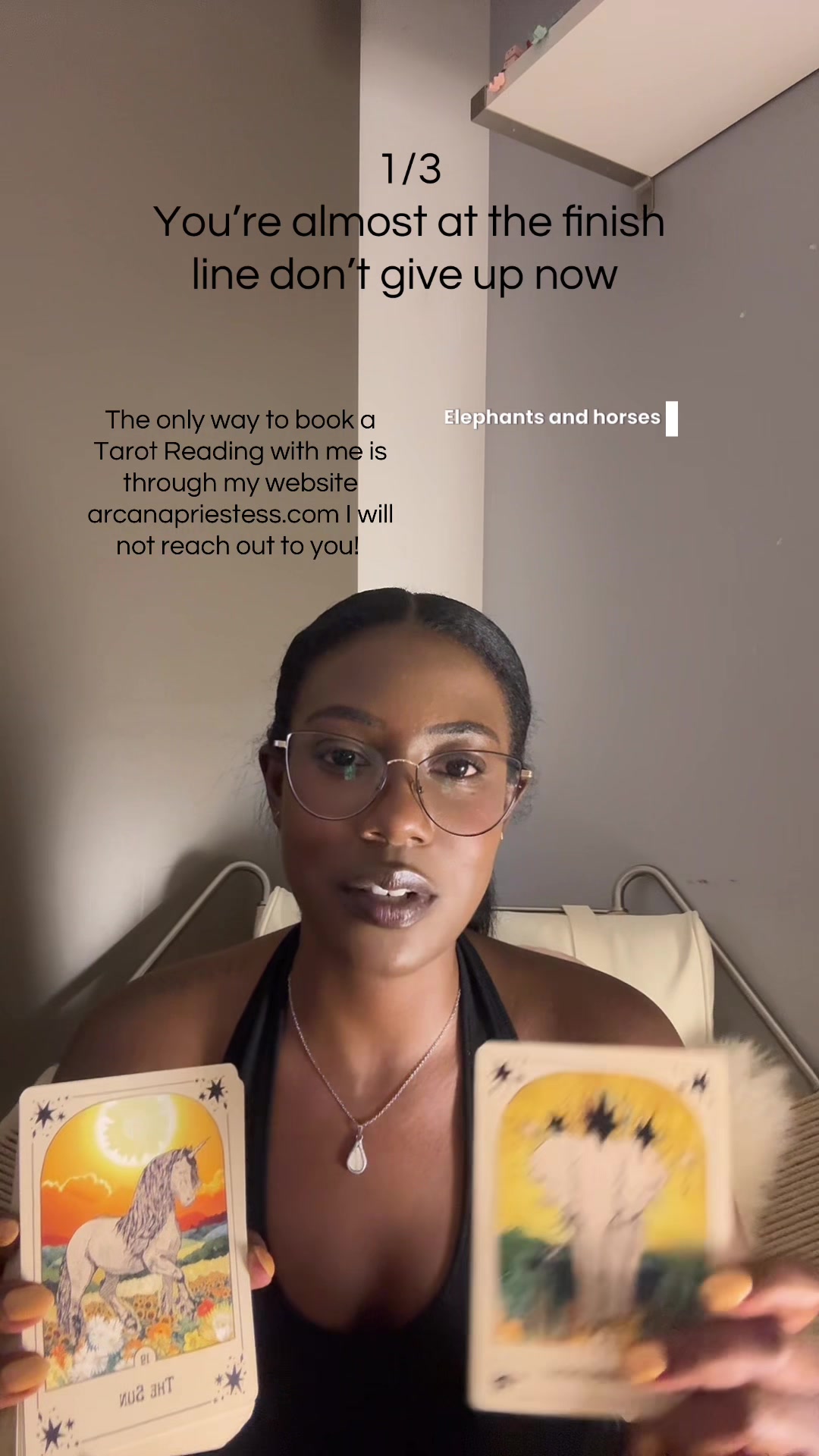 @Arcana Priestess Tarot Reader