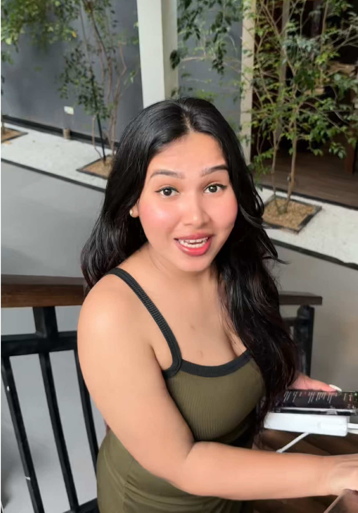 @DENURI MEWANYA