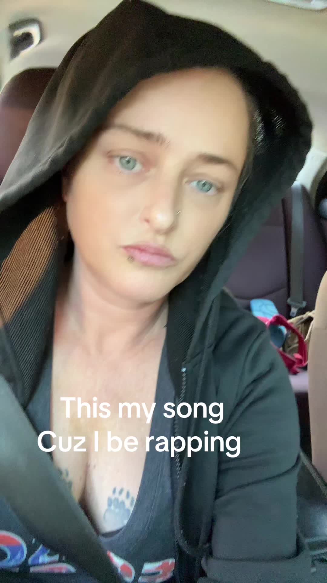 @queenmal