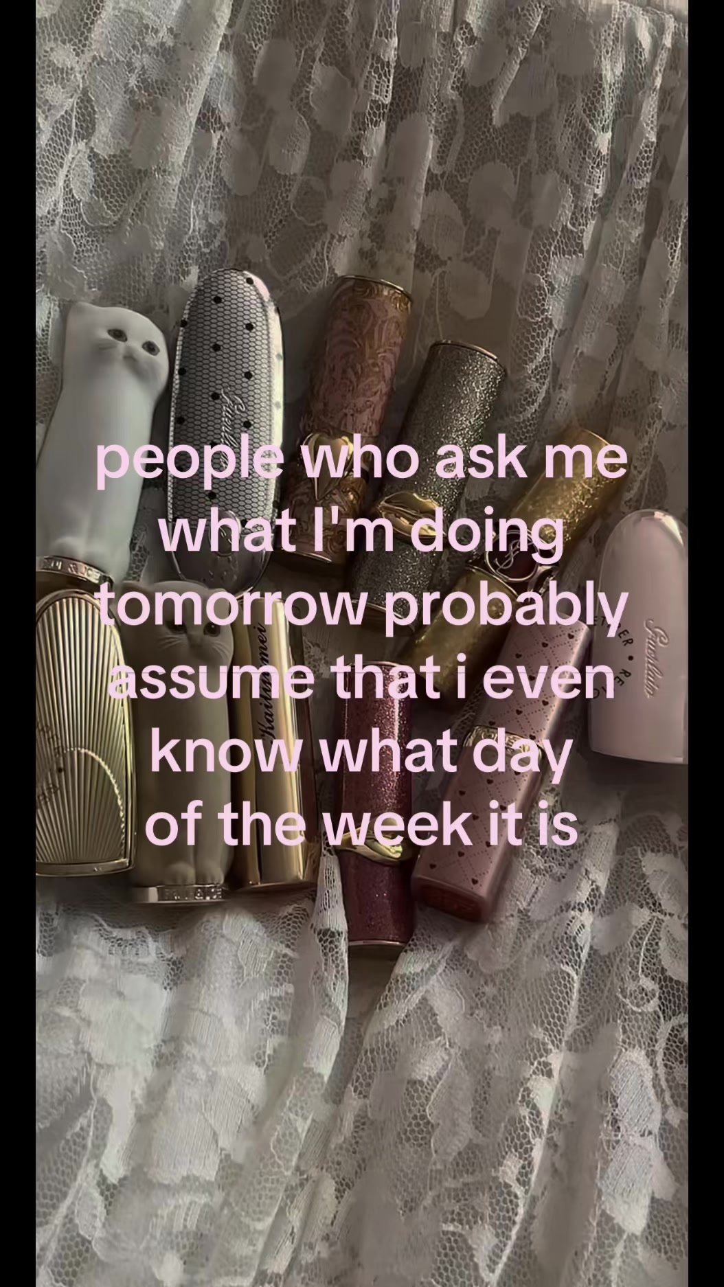 @ᡣ𐭩 •。ꪆৎ ˚⋅