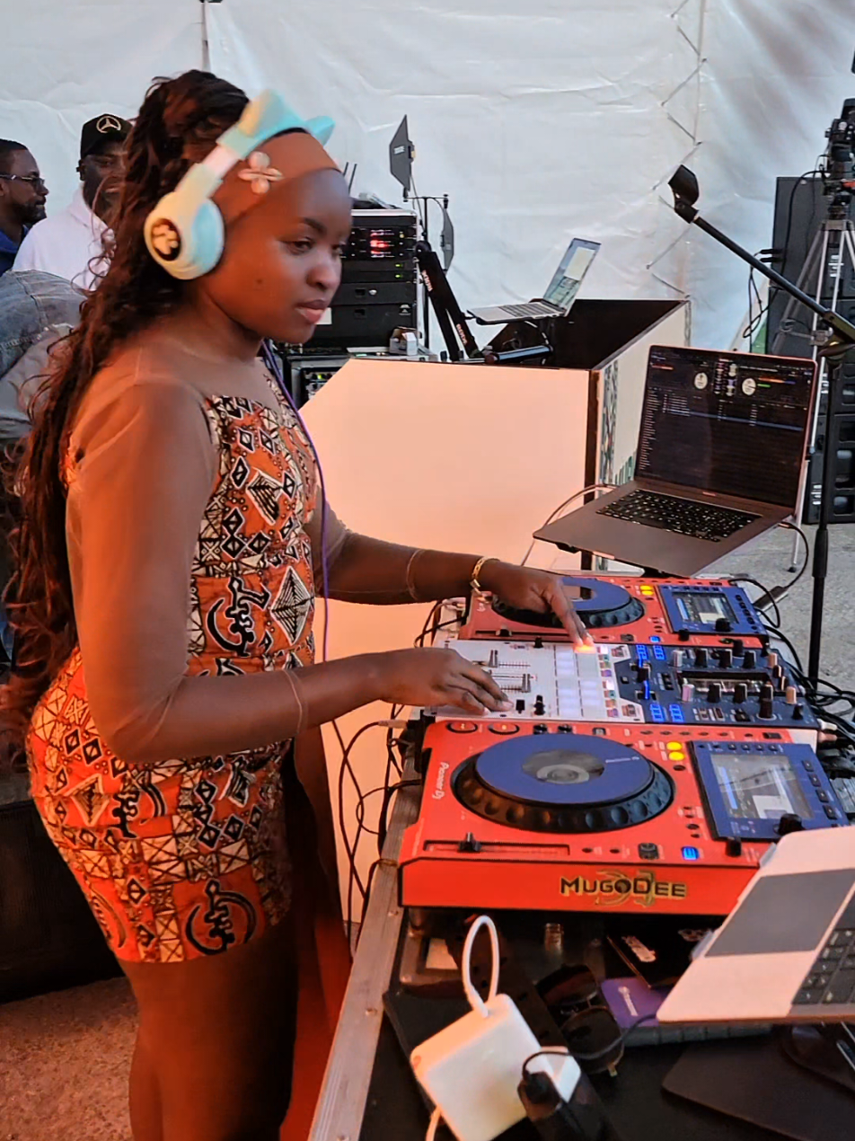 @djsonniem