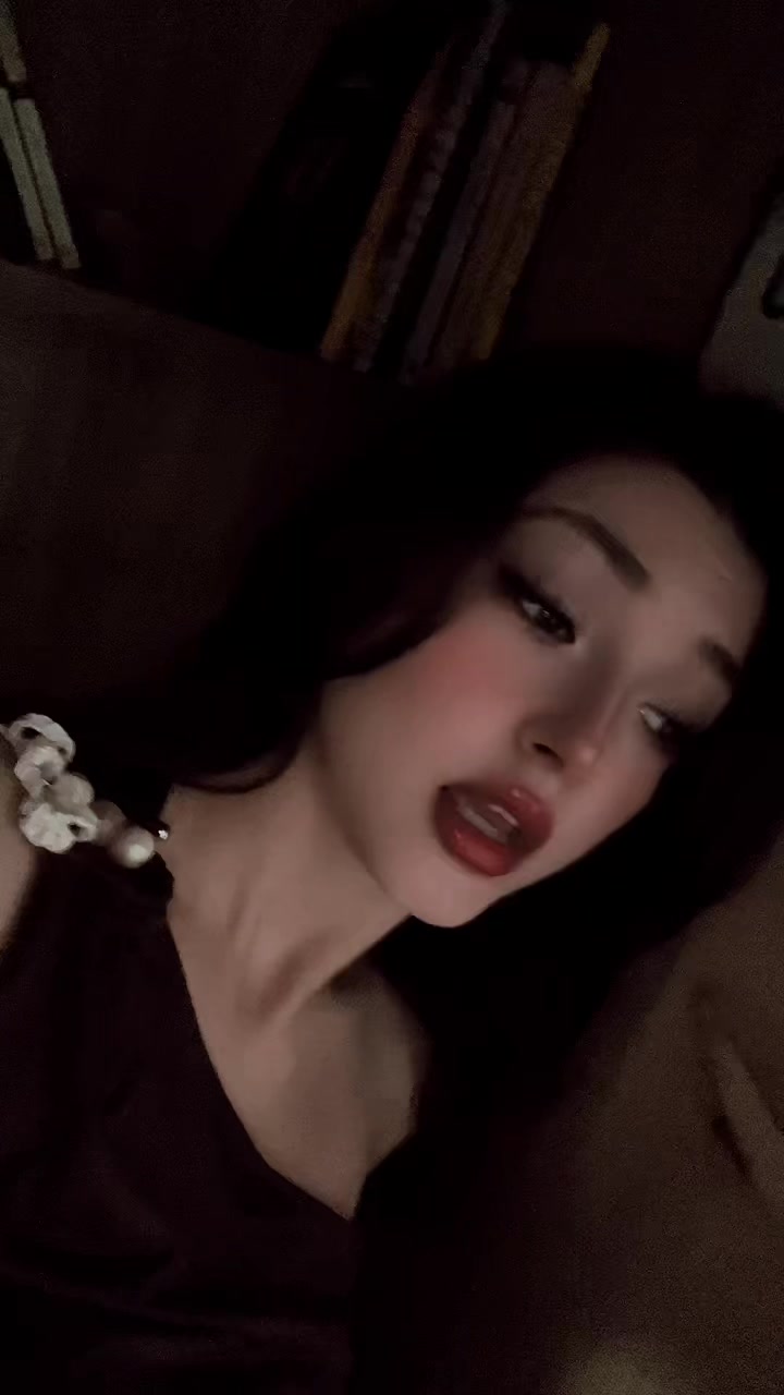 @Aleyna Akgün