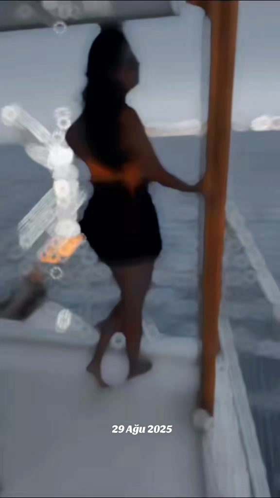 @Ayşe Şensöz
