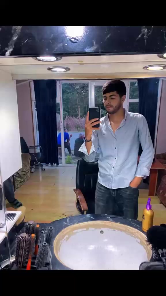 @⚕𝙴𝙻İ𝚂𝚂19⚡