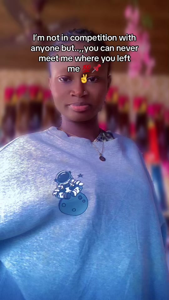@(Qw&iuml;n-Omowunmi💔🖕🥺)