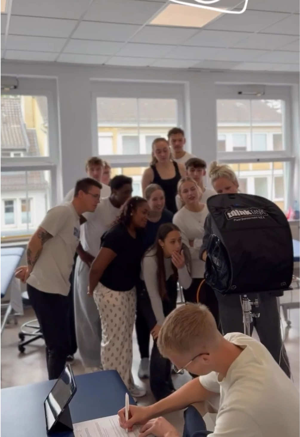 @Völker-Schule