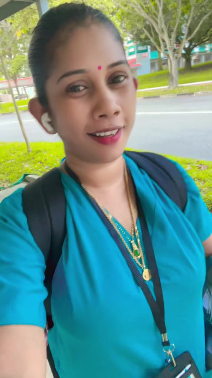 @06cutedilani🇱🇰🇸🇬