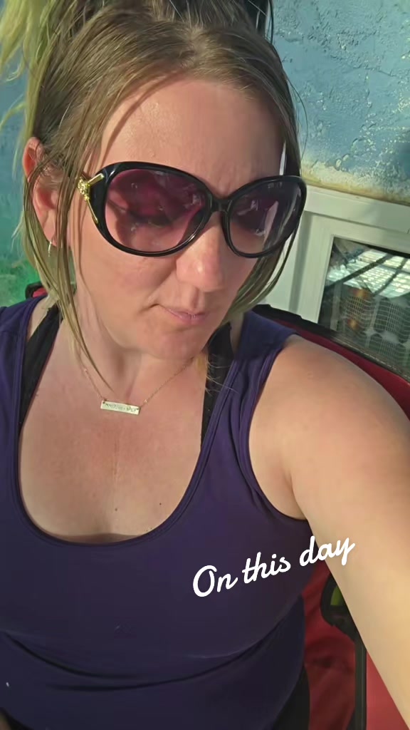 @hotmessmomma🇨🇦