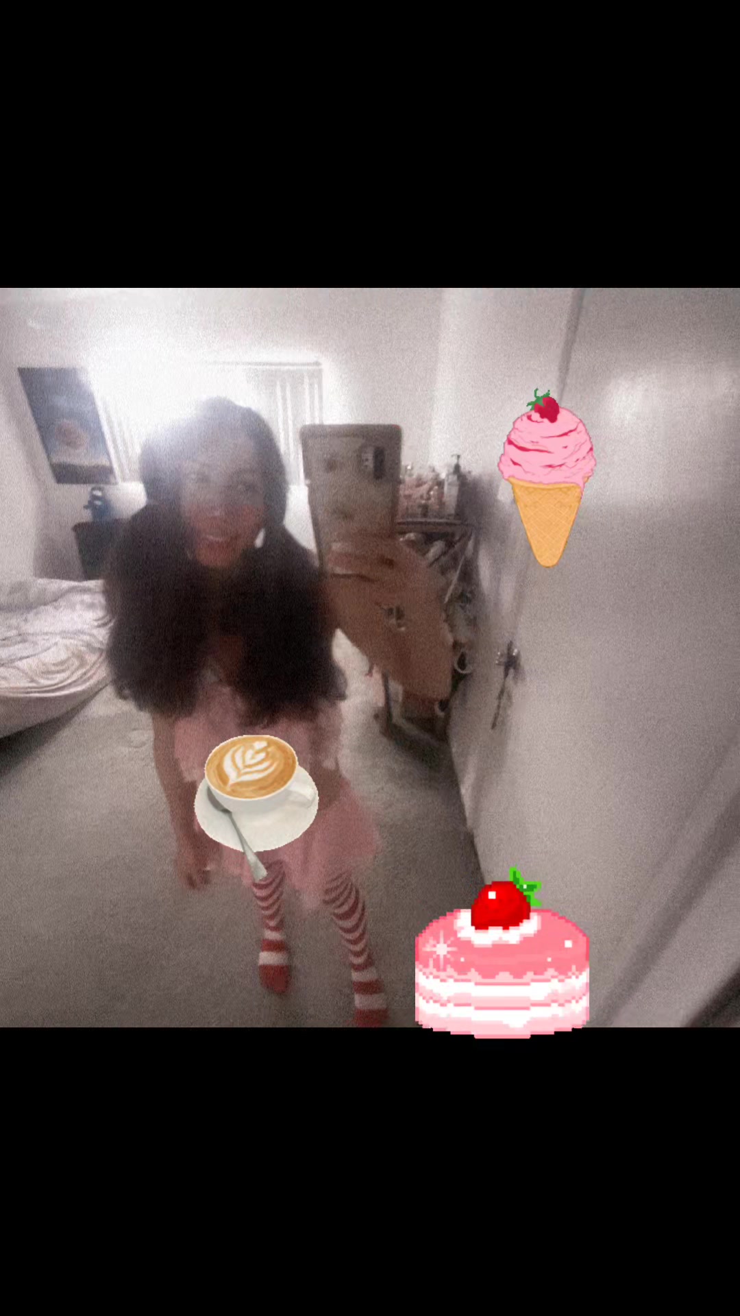 @AnyaMechelle