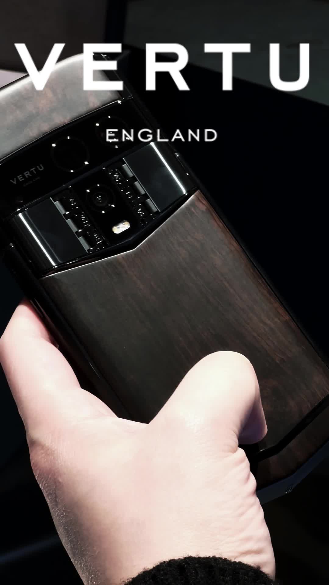 @VERTU OFFICIAL-US