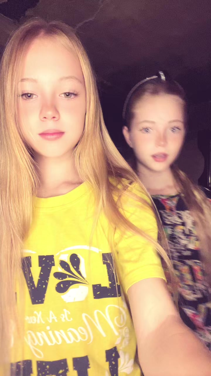 @Та самая Дарина😝