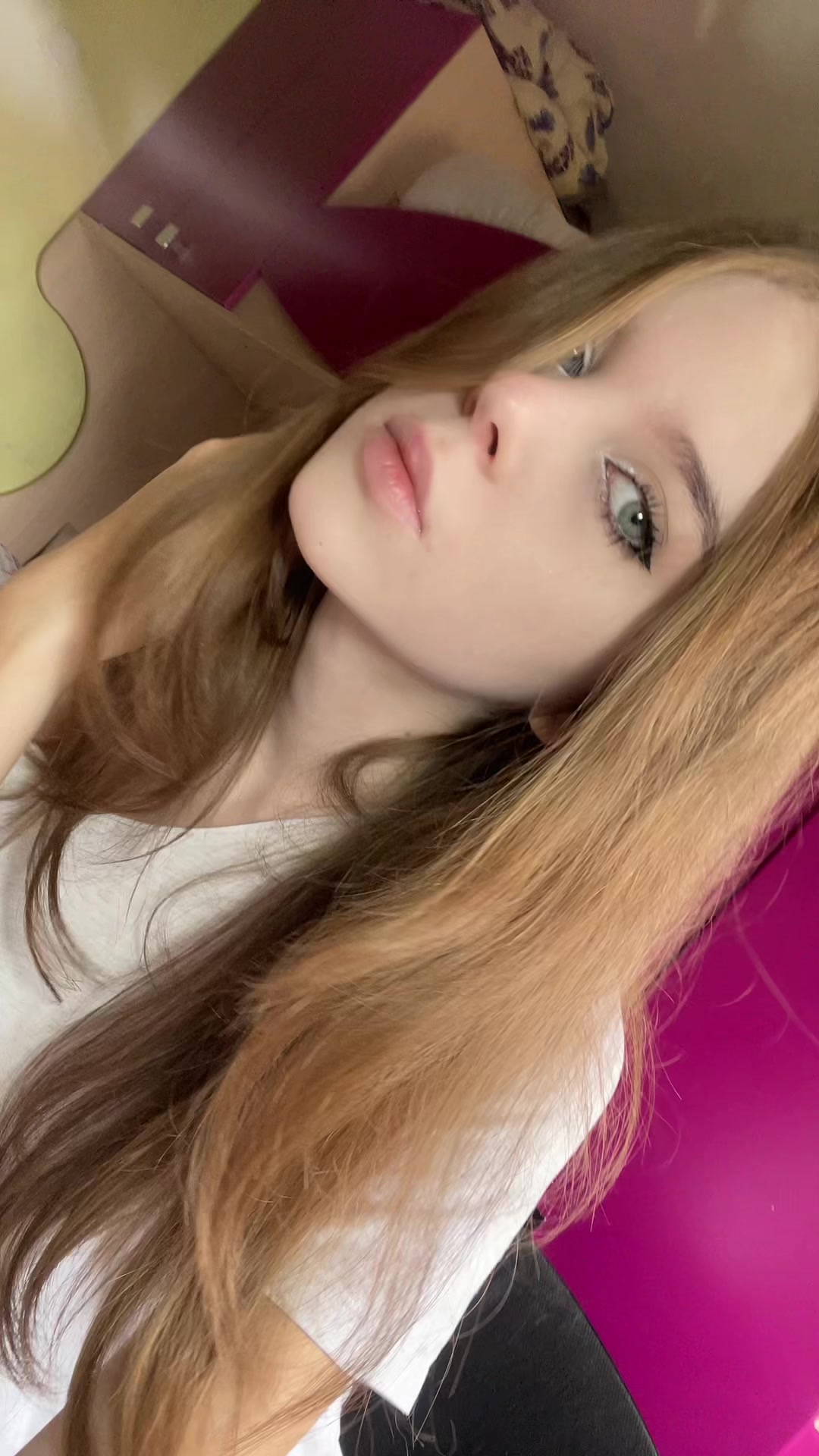 @mIlana ◕益]]