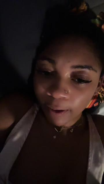 @Angela H
