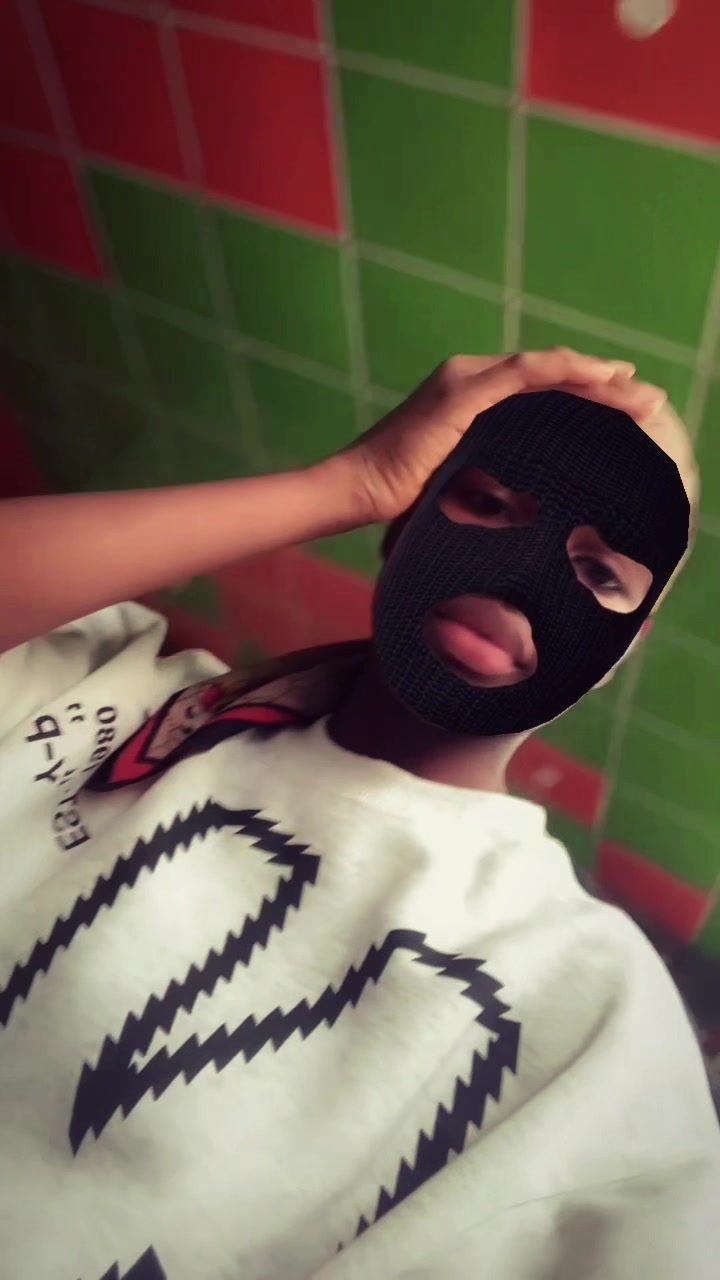 @༺𝒦𝑜𝓀𝑜ᥫ᭡