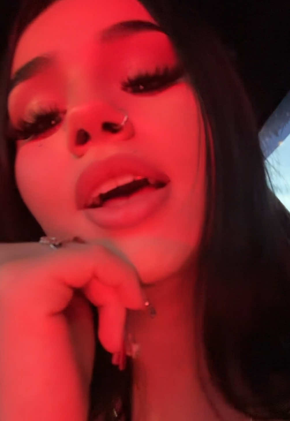 @ɐılɐɥʇ