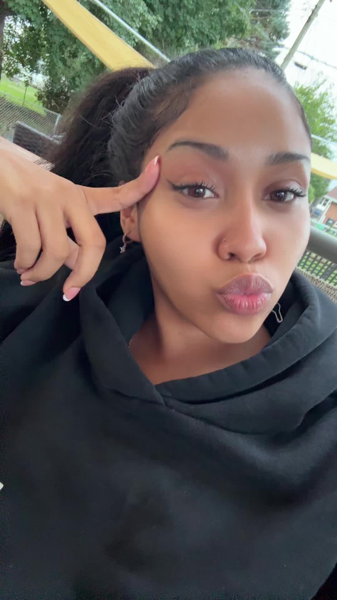 @Sxintiriz