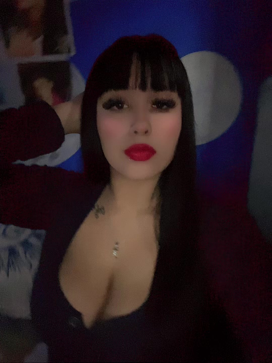 @𝒎𝒊𝒍𝒔