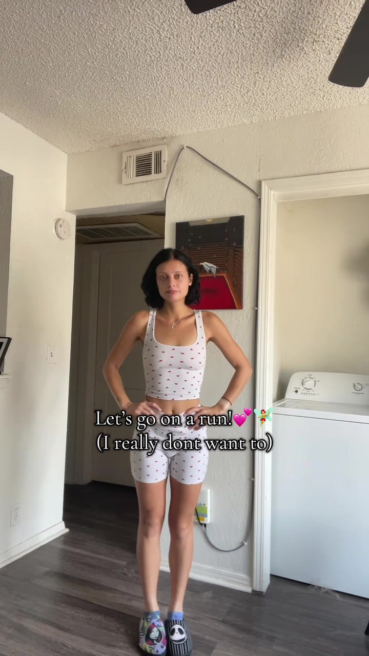 @live.w.trin