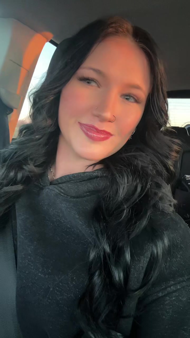 @KyleyCochran💋🎱🌻