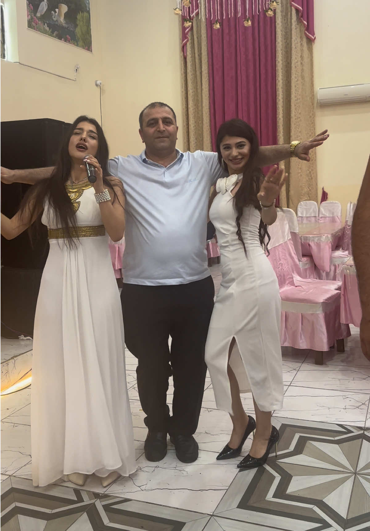 @𝑹&ouml;𝒚𝒂🇦🇿🇺🇸