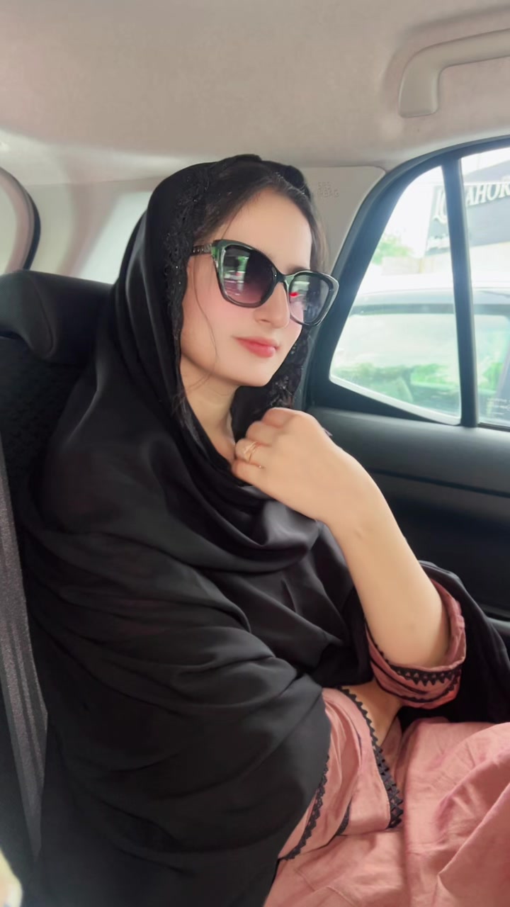 @Muneeba khan