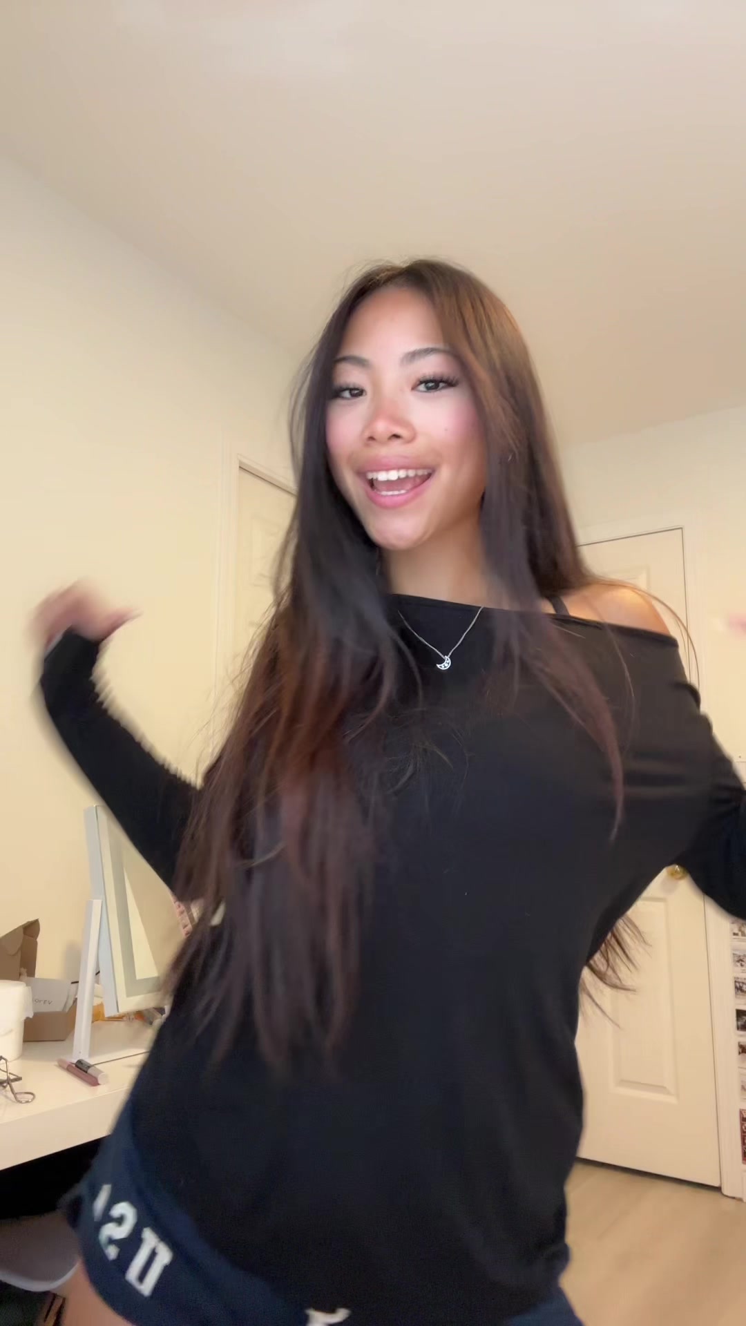 @notellieyong