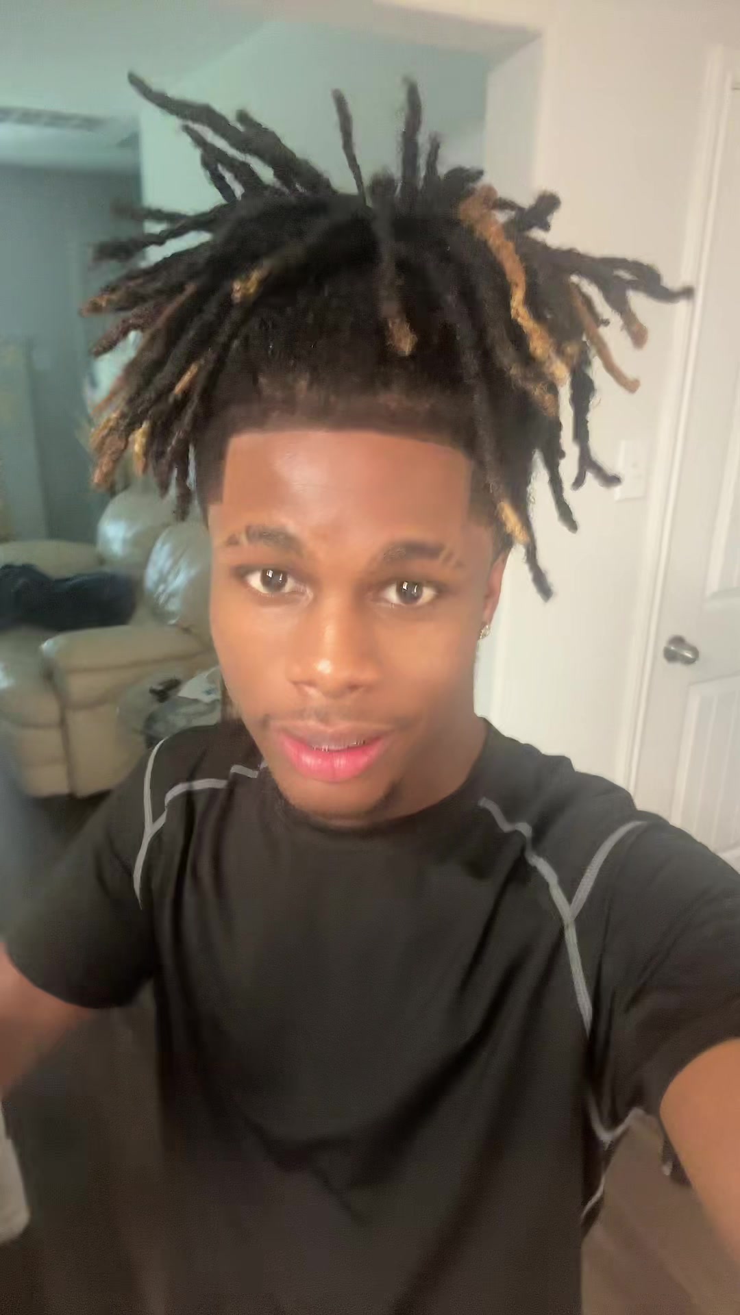 @JOJO