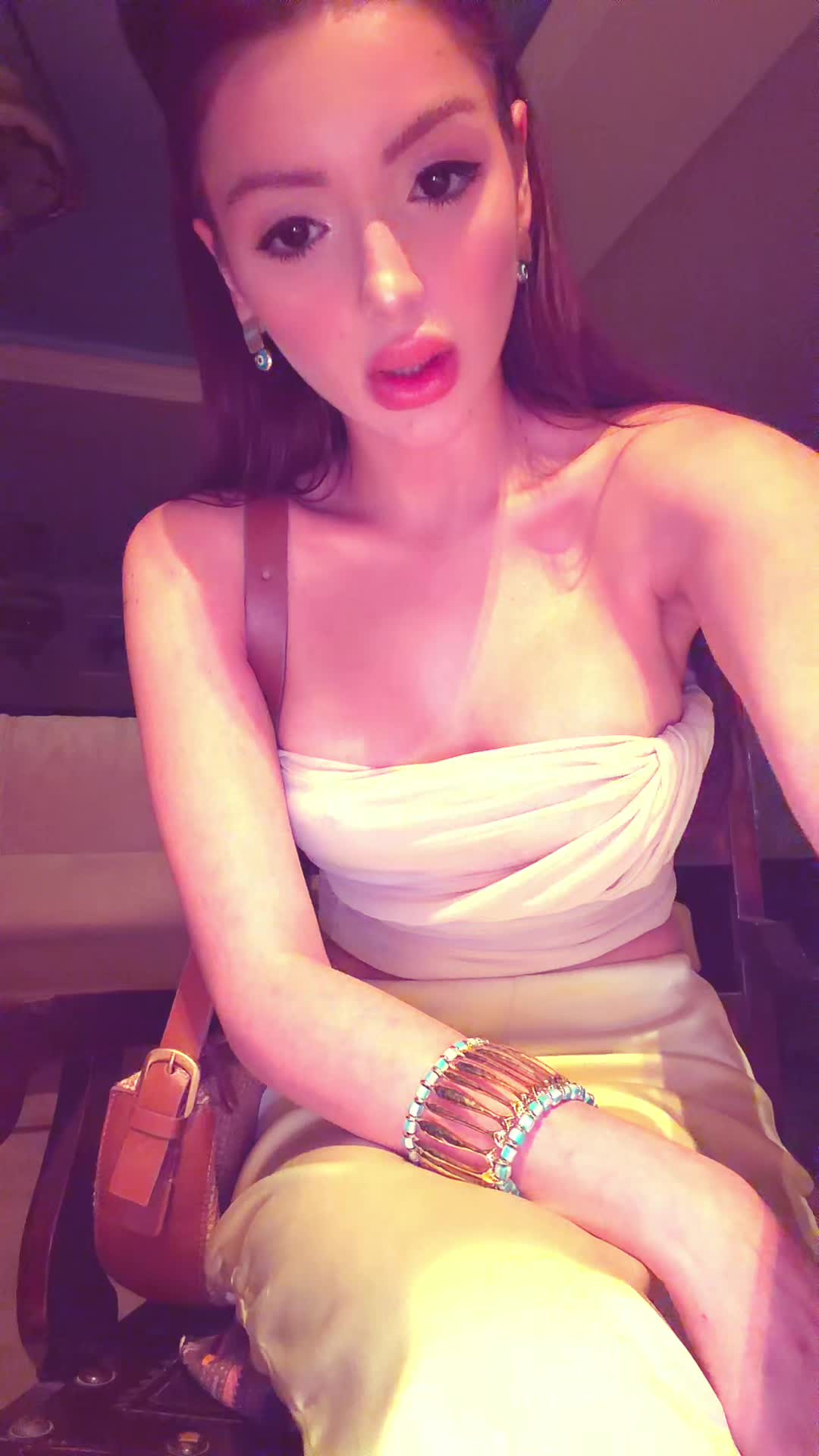 @Sofia
