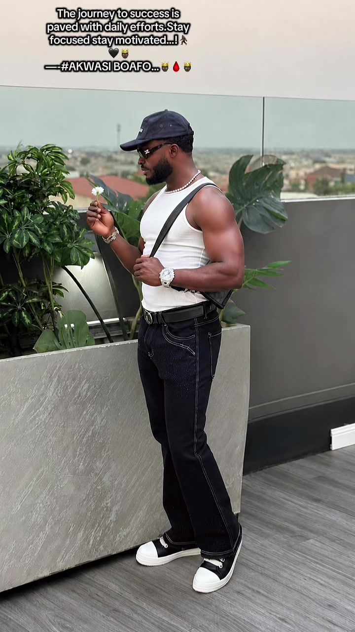 @🏋🏿AKwasi Boafo➆🤴🏿🩸🤴🏿☆