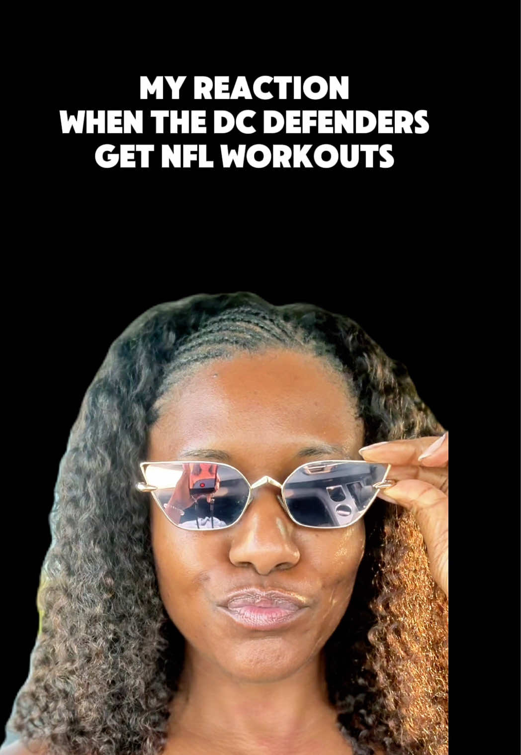 @Dee - Sports & Entertainment