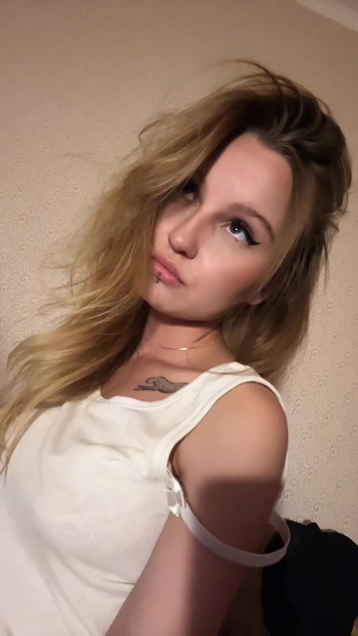 @аришкамилка🤍
